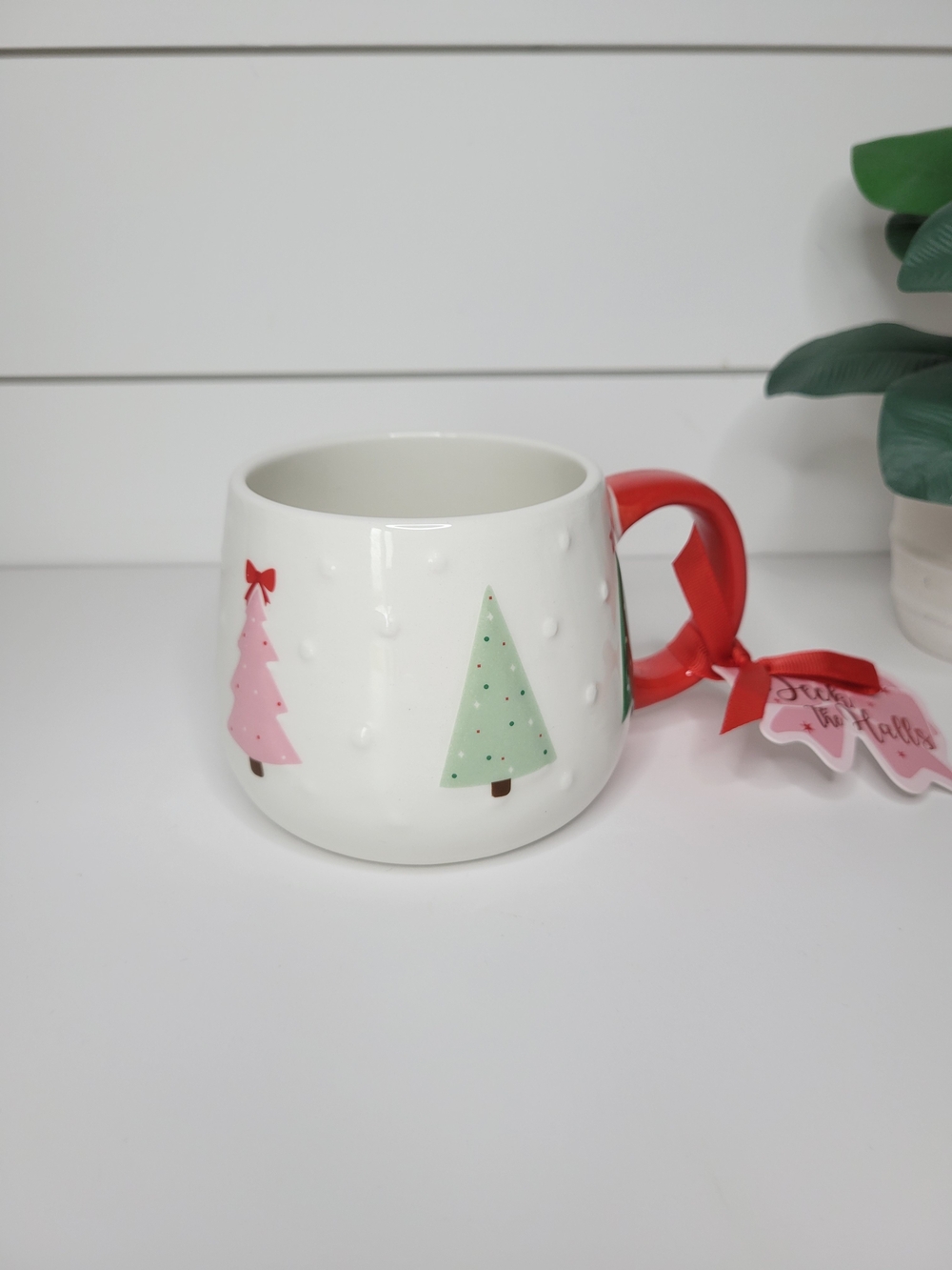 Festive Holiday Ceramic Mug with Pink & Green Tree Motif